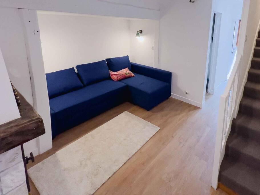 Maison Semi-Troglodyte Avec 4 Velos Rochecorbon Zewnętrze zdjęcie