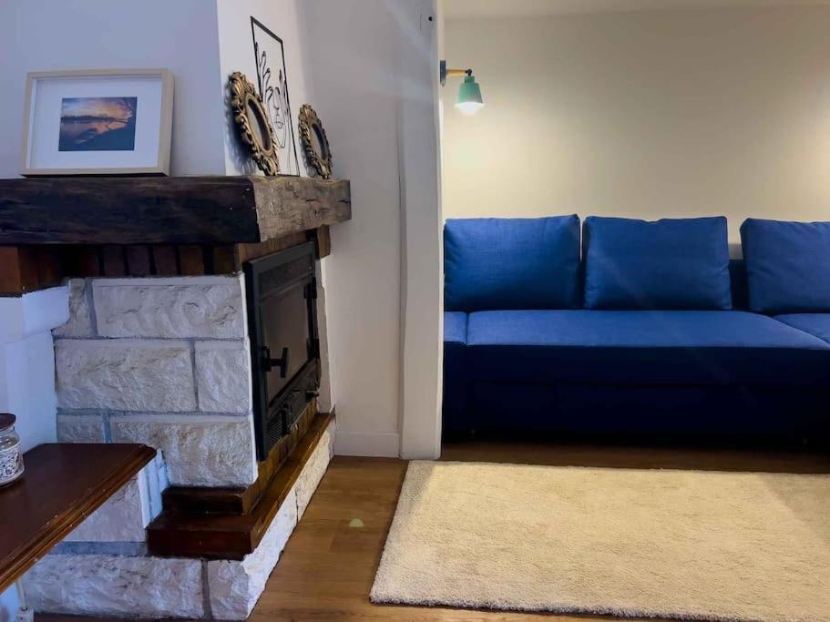 Maison Semi-Troglodyte Avec 4 Velos Rochecorbon Zewnętrze zdjęcie